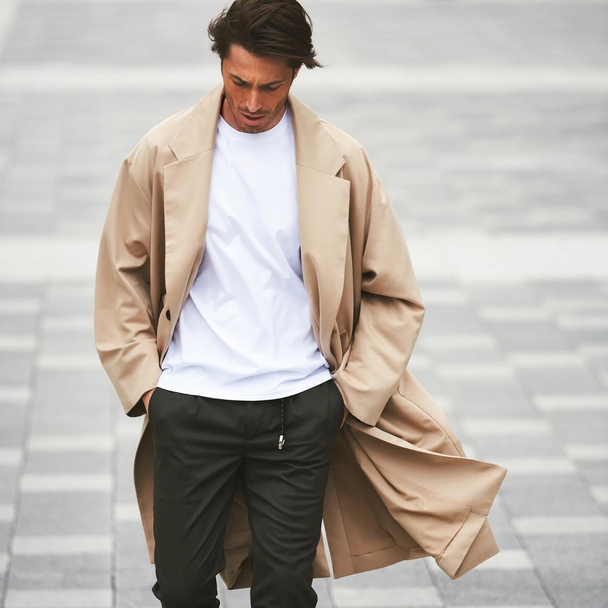 What Temperature Should You Wear an Overcoat? OvercoatUSA