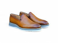 Burnished Wholecut Loafer Lightweight Sole Carrucci