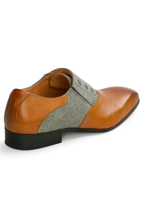 Button-up Slip-on Loafer