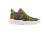 Carrucci Camouflage Printed Suede Sneakers