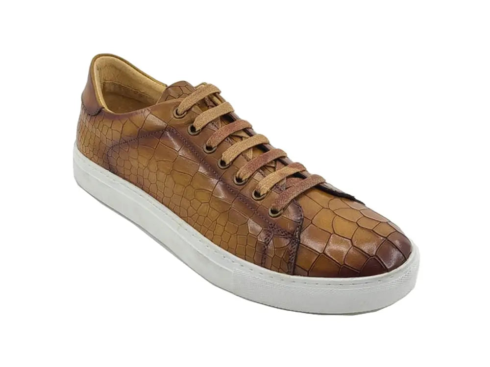 Embossed Leather Fashion Sneaker – OvercoatUSA display picture 1