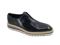 Carrucci Laceless Loafer with Contrast color lightweight sole