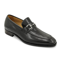 Carrucci Men's Burnished Signature Buckle Loafer