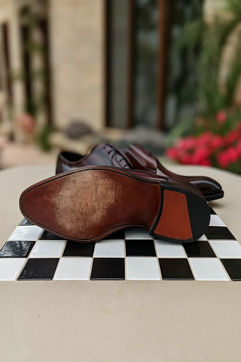 Signature Burnished Lace-up Derby