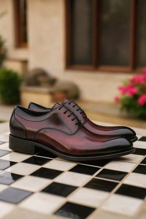 Signature Burnished Lace-up Derby