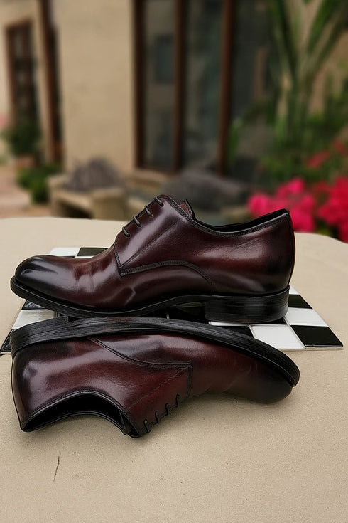 Signature Burnished Lace-up Derby