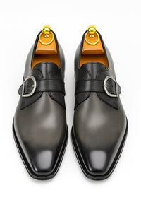 Mens Carrucci Classic Leather Fade Single D-Buckle Monk Strap Dress Shoe in Chestnut