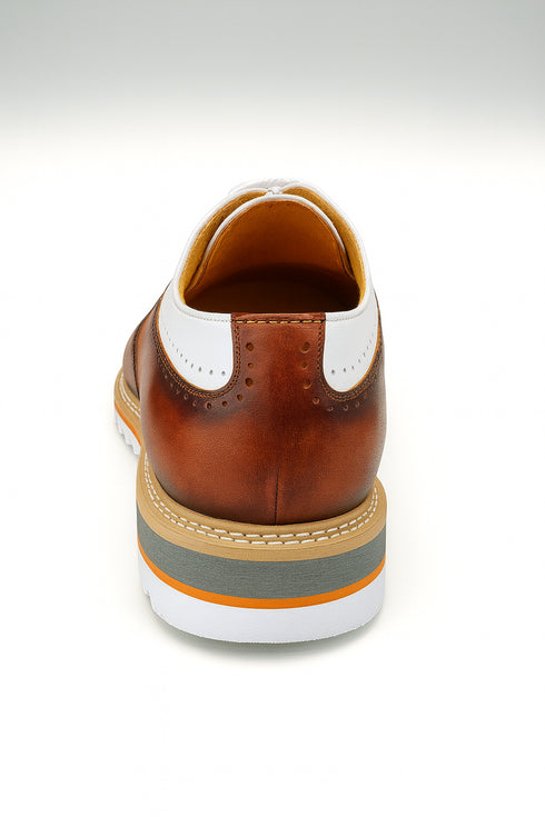 Stylish Two-Tone Brogue Oxford