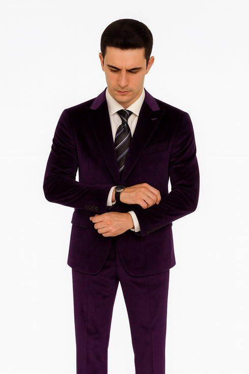 Tazzio Men’s Purple Velvet Tuxedo Style Suit – Peak Lapel Slim Fit 2-Piece Set