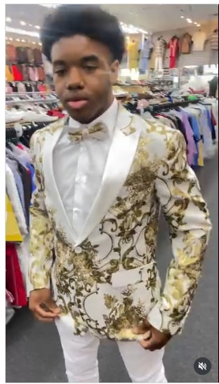 Mens White and Gold Floral Tuxedo Jacket with Satin Lapel – Luxury Prom, Wedding, and Formal Dinner Blazer