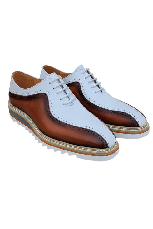 Stylish Two-Tone Brogue Oxford