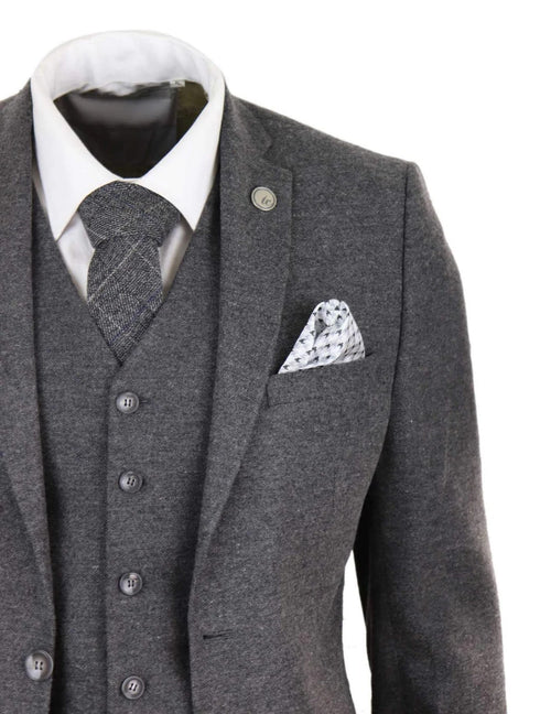 Classic Grey Wool Suit for Men – Sharp Tailored Formal Ensemble