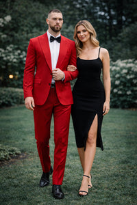 Travis Kelce Red Suit