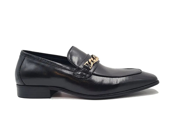 Beveled Squared Toe Loafer Carrucci