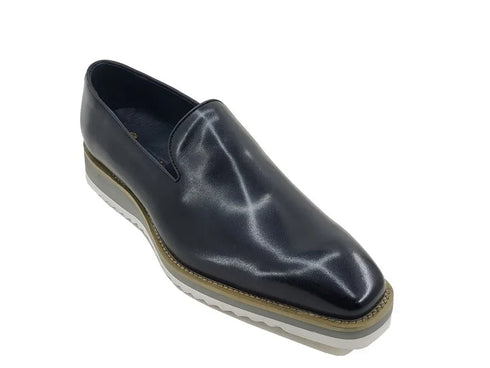 Burnished Wholecut Loafer Lightweight Sole White