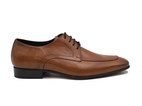 Classic Sophisticated Lace-up MOC Derby Carrucci