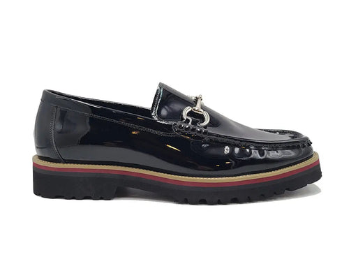 Elegant Patent Leather Horse Bit Loafer Carrucci