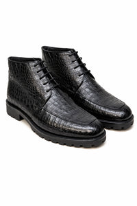 Los Altos Black All-Over Crocodile Belly Lace Up Ankle Boots