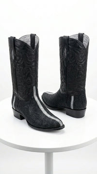 Los Altos Men's Black Stingray with Full Rowstone Finish Snip Toe Boots