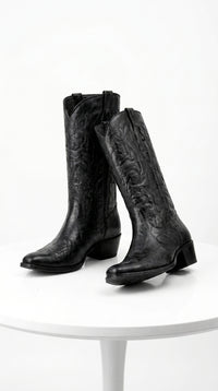 Los Altos Men’s Black Elephant Print Cowboy Boots, Oval Toe Exotic Western Dress Boots