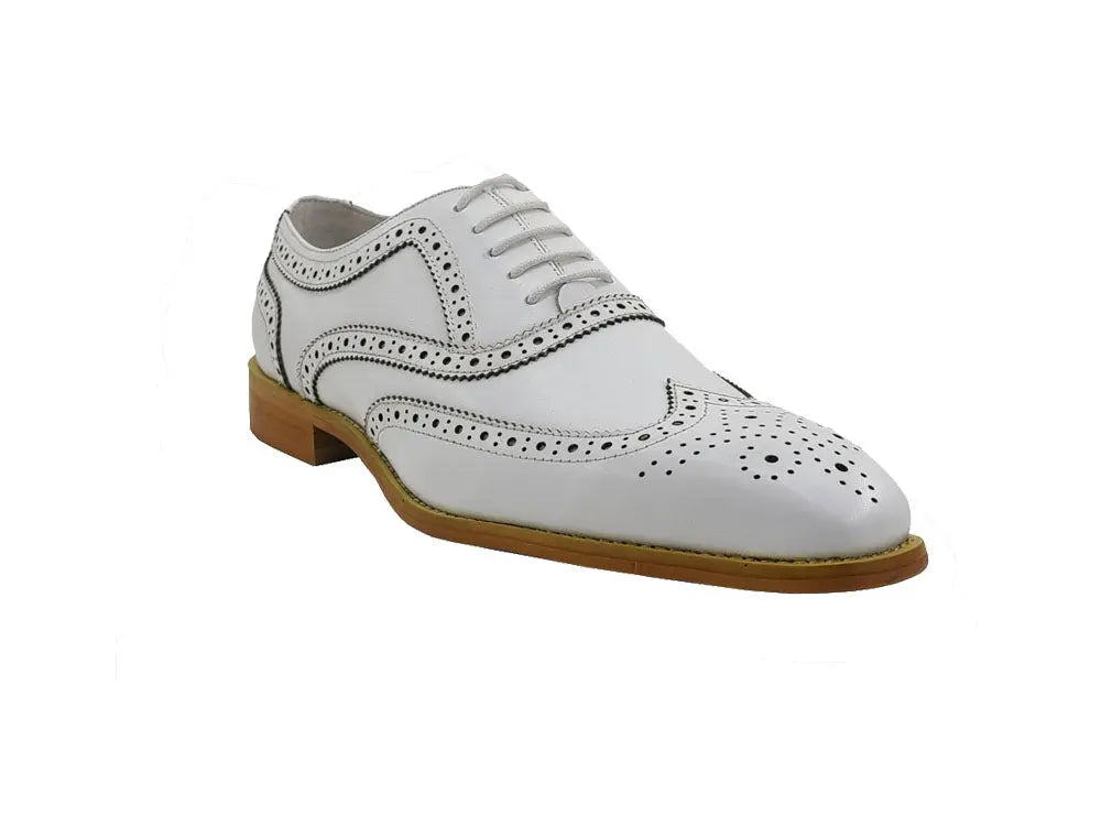 Men Medallion Wingtip Brogue Shoes – OvercoatUSA display picture 1