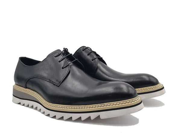 Plain Toe Blucher Style Oxford Carrucci