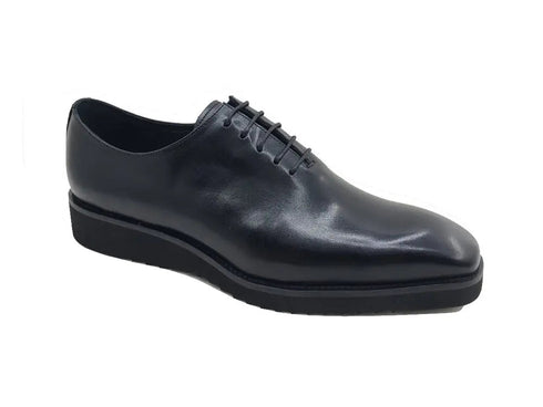 Signature Wholecut Oxford With Lightweight Sole