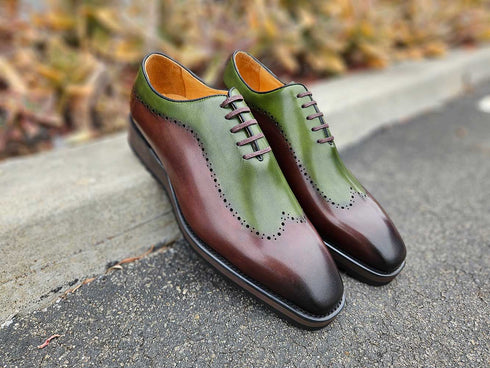 Two Tone Oxford With Lightweight Sole Carrucci