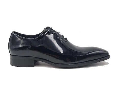 Wholecut Patent Leather Oxford Carrucci