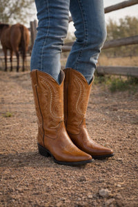 Botas de Cuero Camaleon en Horma Puntal BUF-BB1101