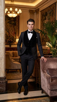 Men’s Black With Velvet collar 3 Piece Tuxedo Suit – Floral Jacquard Dinner Jacket with  Vest and Bowtie