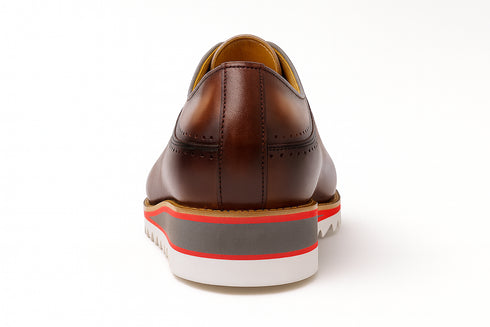 Stylish Two-Tone Brogue Oxford