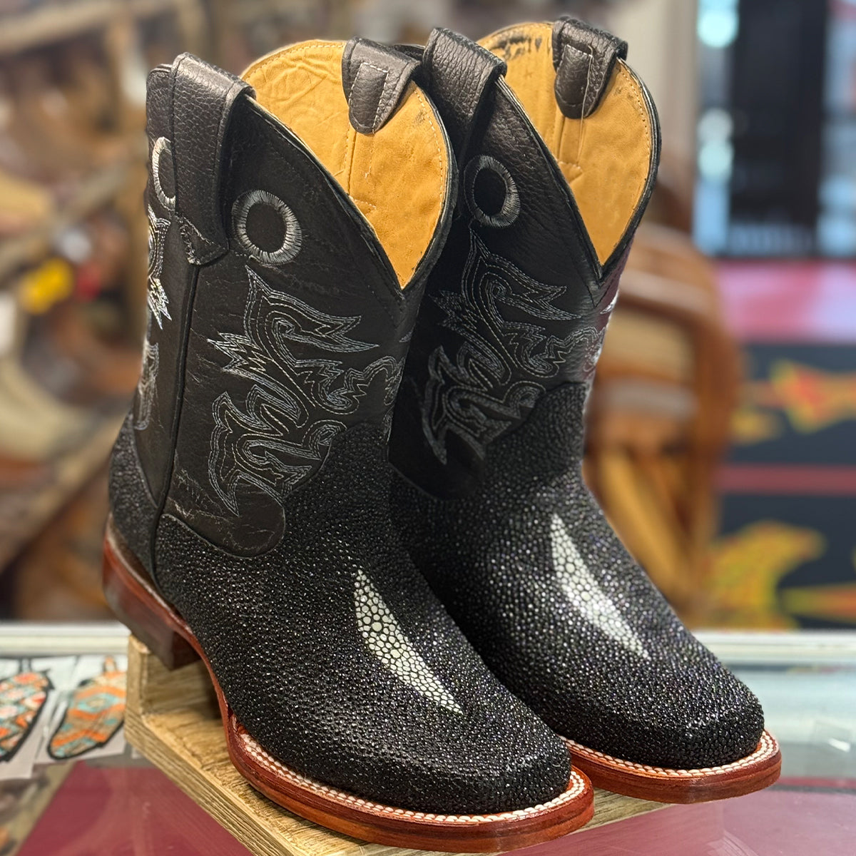 Stingray Print Square Toe Cowboy Boots – OvercoatUSA